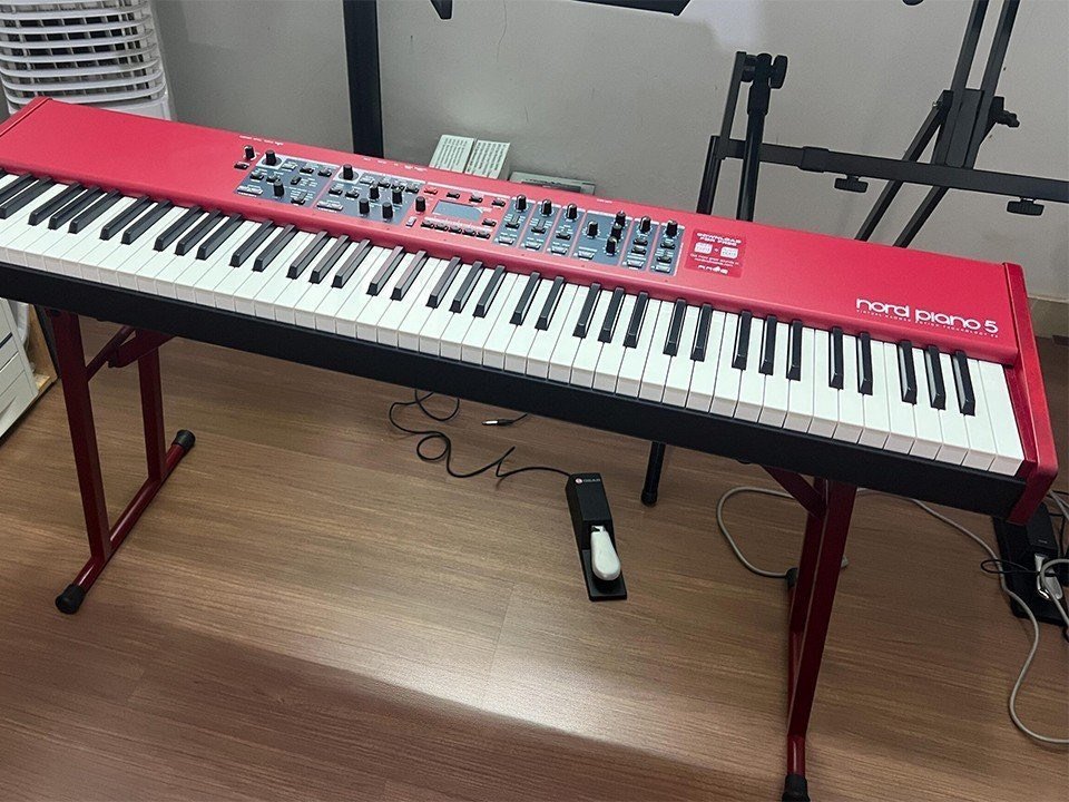 NORD PIANO 5 88 Keys 99% - Đánh giá chi tiết tại Piano House